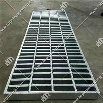 頑丈な鋼鉄格子